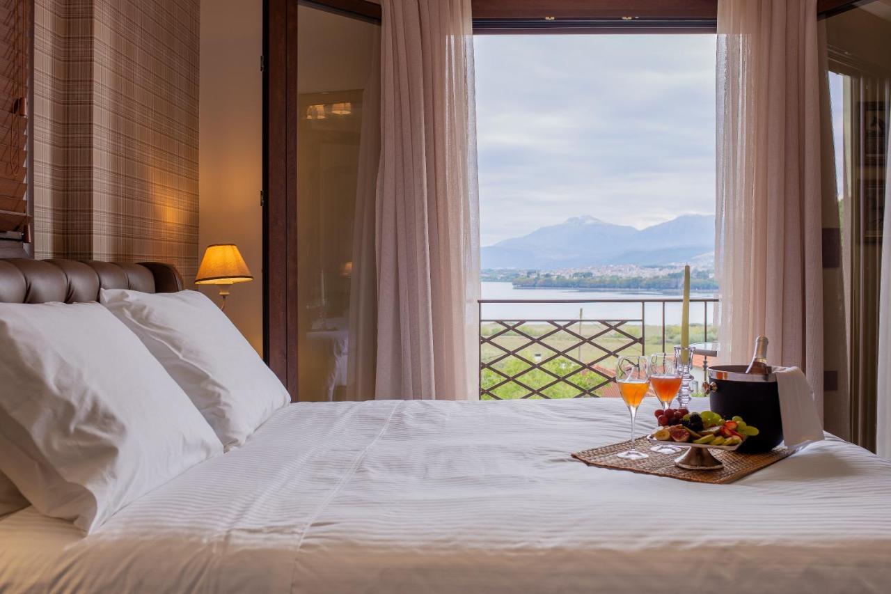 Montana Lake View Ioannina Exterior photo